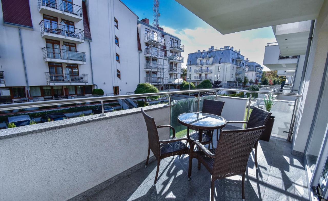Apartamenty Na Wyspie - Stella Baltic - Parking Свіноуйсьце Екстер'єр фото
