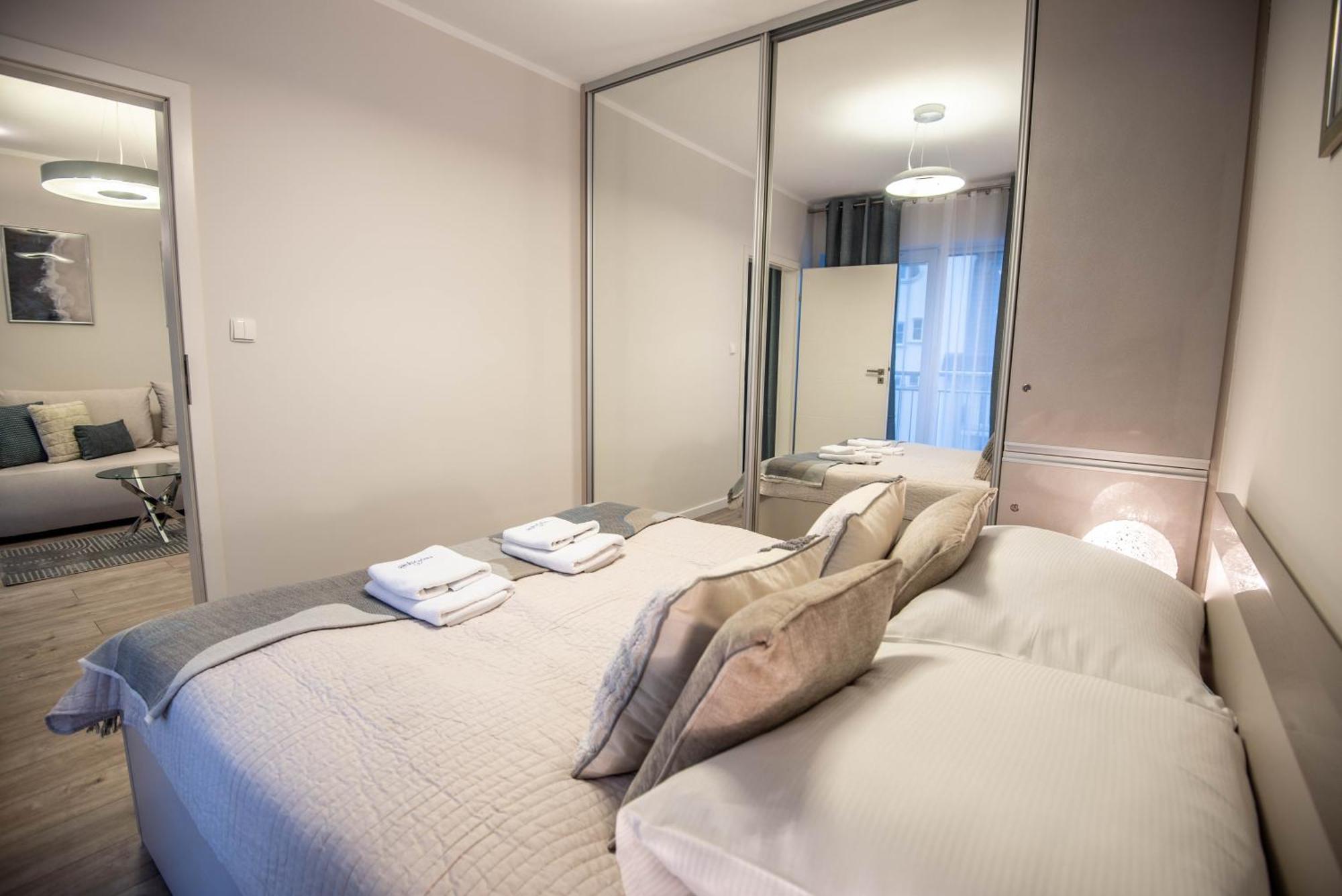 Apartamenty Na Wyspie - Stella Baltic - Parking Свіноуйсьце Екстер'єр фото